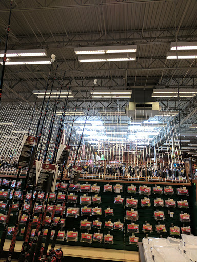 Sporting Goods Store «Bass Pro Shops», reviews and photos, 5000 Katy Mills Cir #415, Katy, TX 77494, USA