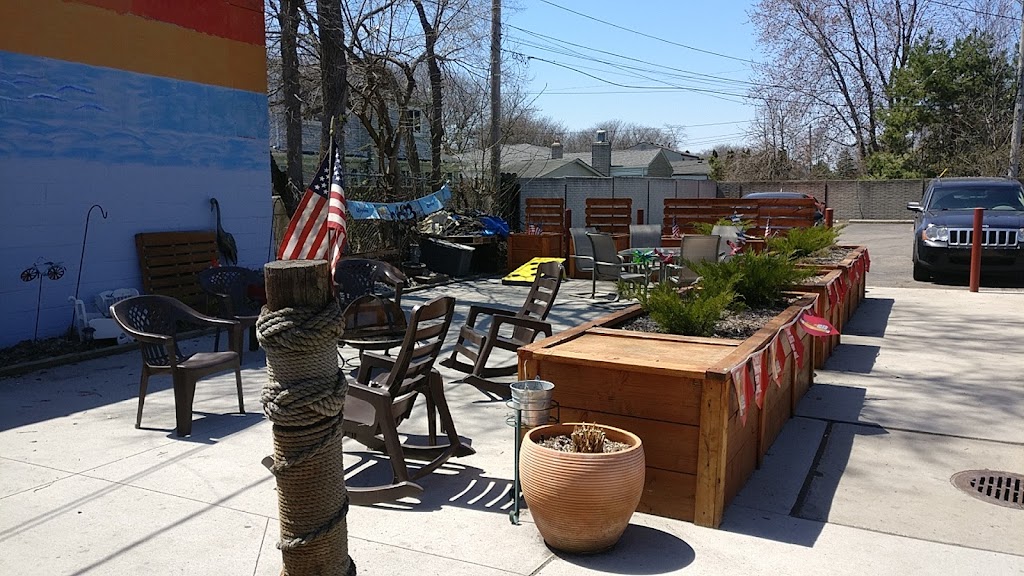 The Buoy 12 Pub & Eatery 48081