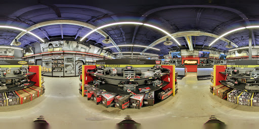 Truck Accessories Store «4 Wheel Parts Performance Center», reviews and photos, 2119 Cypress Creek Pkwy, Houston, TX 77090, USA