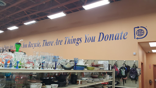 Thrift Store «Goodwill Retail Store and Donation Center», reviews and photos