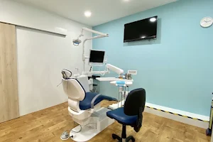 Lumiere Dental image