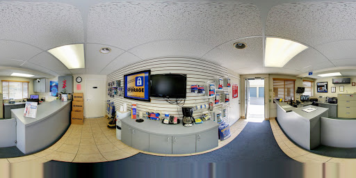 Self-Storage Facility «Golden State Storage - Sepulveda», reviews and photos, 8516 Sepulveda Blvd, North Hills, CA 91343, USA