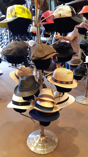 Boutique «Titanic Boutique», reviews and photos, 405 Ocean Front Walk, Venice, CA 90291, USA