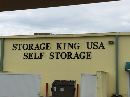 Self-Storage Facility «Storage King USA», reviews and photos, 4892 Okeechobee Rd, Fort Pierce, FL 34947, USA