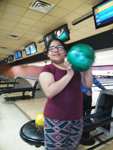 Bowling Alley «Burr Oak Bowl», reviews and photos, 3030 Burr Oak Ave, Blue Island, IL 60406, USA