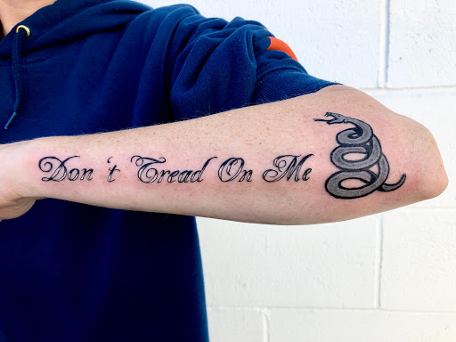 Tattoo Shop «PermaGrafix Tattoo», reviews and photos, 2217 Santiam Hwy SE, Albany, OR 97322, USA