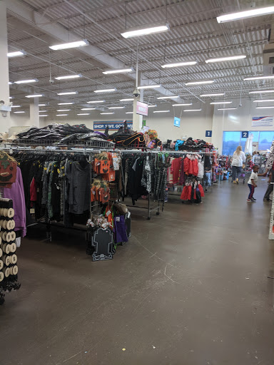 Thrift Store «Rappahannock Goodwill Industries:- Harrison Crossing Store», reviews and photos, 7101 Harrison Rd, Fredericksburg, VA 22407, USA