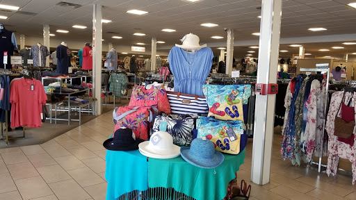 Shopping Mall «Lincoln Shopping Center», reviews and photos, 374 Lincoln Center, Stockton, CA 95207, USA