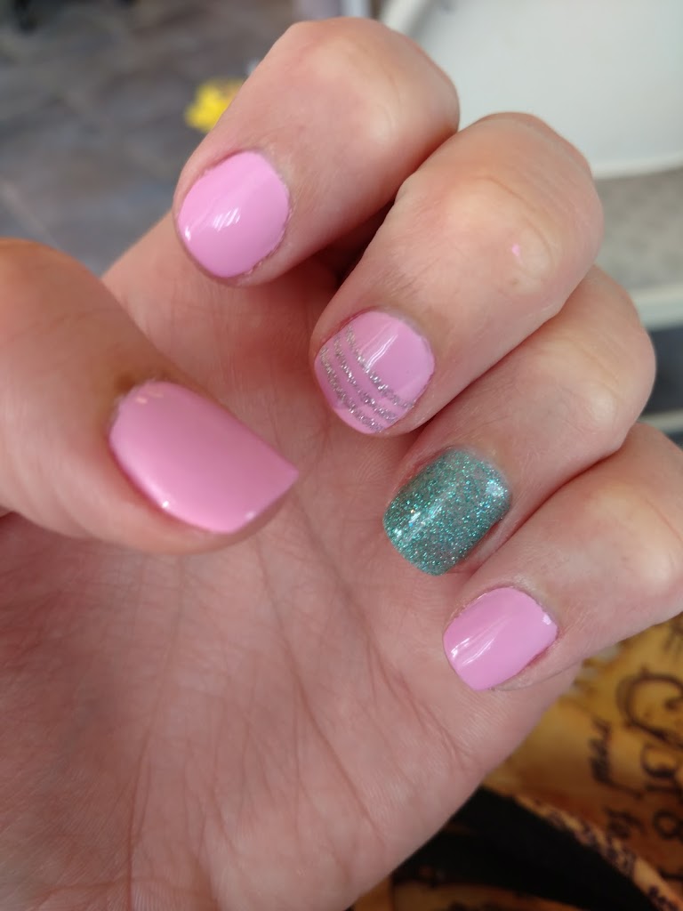 Hampton's Exquisite Nails 11946