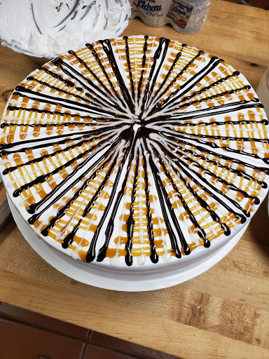 Grocery Store «Juarez Baking», reviews and photos, 1068 N Waco Ave, Wichita, KS 67203, USA