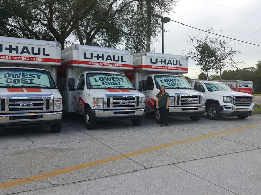 Truck Rental Agency «U-Haul of Brandon», reviews and photos, 377 W Brandon Blvd, Brandon, FL 33511, USA