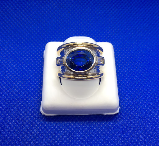 Jewelry Store «Adore Jewelry & Diamond Center», reviews and photos, 2047 West St, Annapolis, MD 21401, USA