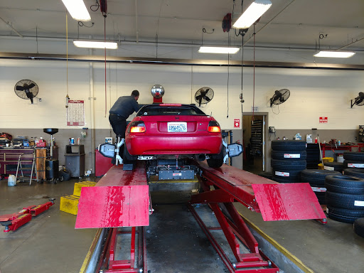 Tire Shop «Firestone Complete Auto Care», reviews and photos, 1606 Center Rd, Everett, WA 98204, USA