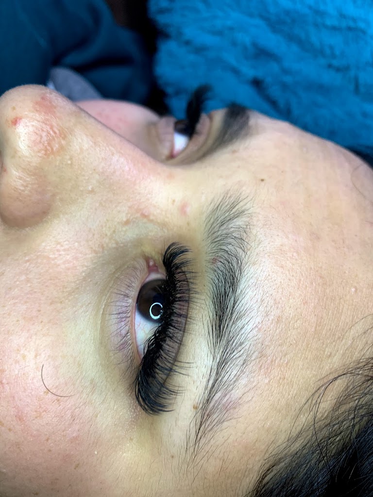 Glow Lash 92335