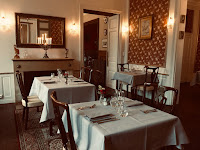 Atmosphère du Restaurant Le Baron à Brain-sur-Allonnes - n°1