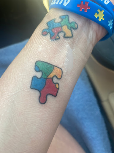 Explore belly button tattoo ideas, creative tattoo ideas in Glendale, available at Black Raven Tattoo