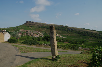 Menhir de Chancerons à Vergisson