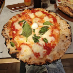 Photo n°1 de l'avis de CIRA.I fait le 05/09/2023 à 20:16 sur le  Antica Pizzeria O'Presidente à Naples