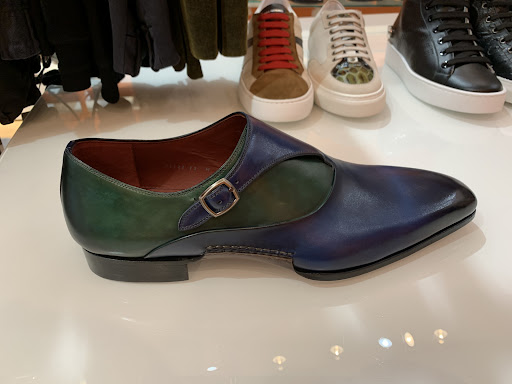 Shoe Store «Blue Sole Shoes», reviews and photos, 1805 Chestnut St # 1, Philadelphia, PA 19103, USA