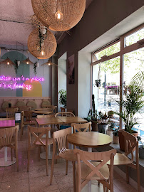Atmosphère du Café Bluebird coffee shop, bagels, bento sando & cookies à Rennes - n°3