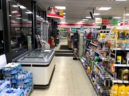Convenience Store «7-Eleven», reviews and photos, 326 W Liberty Dr, Wheaton, IL 60187, USA