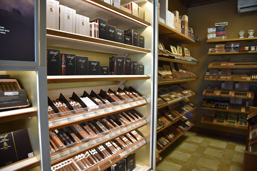 Cigar shop Laredo