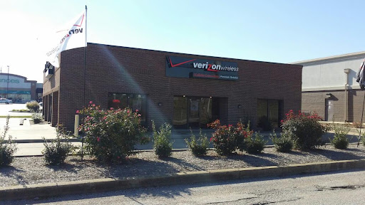 Cell Phone Store «Verizon Authorized Retailer, TCC», reviews and photos, 5000 W Lloyd Expy, Evansville, IN 47712, USA
