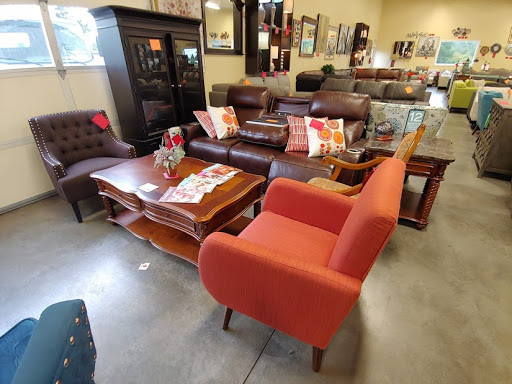 Furniture Store «Encore Home Furnishings», reviews and photos, 2730 NE Bunn Rd, McMinnville, OR 97128, USA