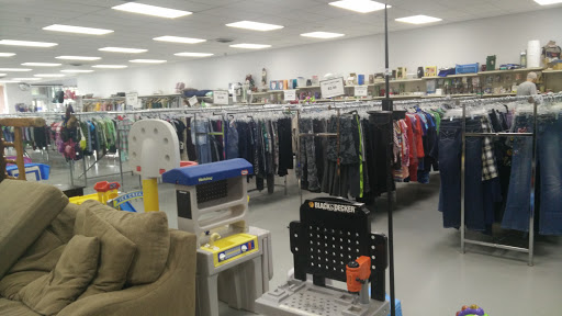 Thrift Store «Goodwill», reviews and photos, 15205 N Holly Rd, Holly, MI 48442, USA