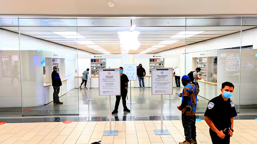 Computer Store «Apple Santa Rosa Plaza», reviews and photos, 1071 Santa Rosa Plaza, Santa Rosa, CA 95401, USA