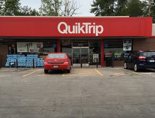 Gas Station «QuikTrip», reviews and photos, 6015 E 147th St, Grandview, MO 64030, USA