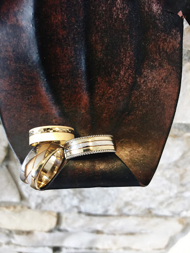 Jewelry Store «Sawyer Jewelers», reviews and photos, 134 N Leroy St #1, Fenton, MI 48430, USA