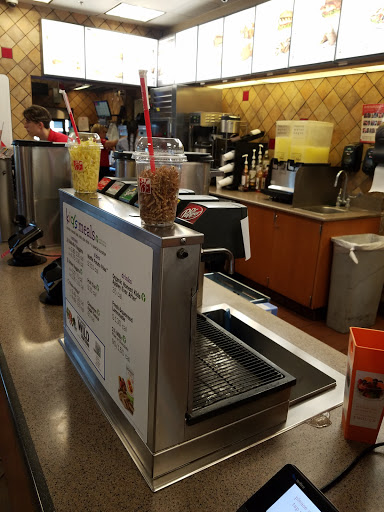 Fast Food Restaurant «Chick-fil-A», reviews and photos, 905 N Dobson Rd, Mesa, AZ 85201, USA