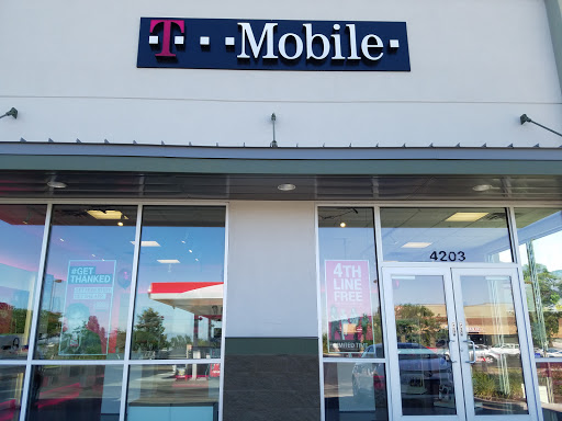 Cell Phone Store «T-Mobile», reviews and photos, 4203 Harrison Blvd, Ogden, UT 84403, USA