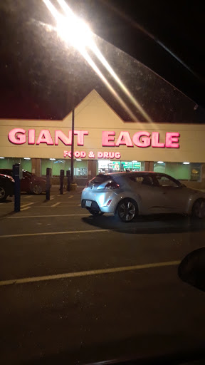 Supermarket «Giant Eagle Supermarket», reviews and photos, 5220 Mahoning Ave, Youngstown, OH 44515, USA