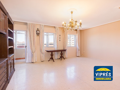 VIPRES Real Estate Cáceres en Cáceres‎