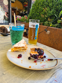 Plats et boissons du Restaurant français Aux Genêts d'or à Mandailles-Saint-Julien - n°15