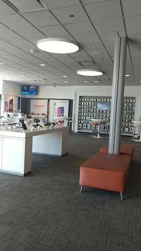 Cell Phone Store «AT&T», reviews and photos, 4250 Macdonald Ave f, Richmond, CA 94805, USA
