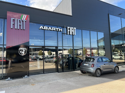 Photo 2 - GARAGE DU COUDE Fiat