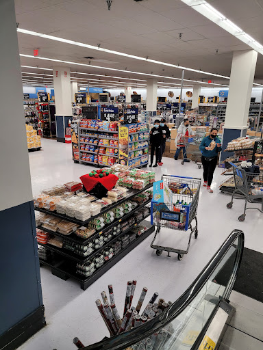 Discount Store «Walmart», reviews and photos, 1400 Hilltop Mall Rd, Richmond, CA 94806, USA