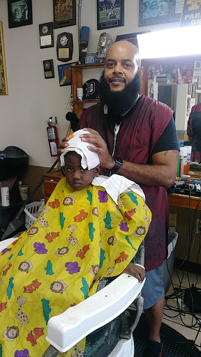 Barber Shop «B-Snipped Barber Shop», reviews and photos, 8824 N 56th St, Tampa, FL 33617, USA