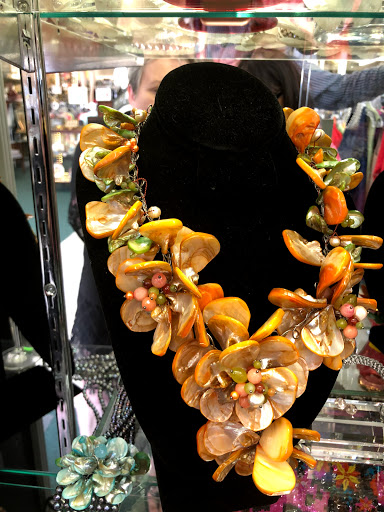 Thrift Store «Pennies For Heaven Resale», reviews and photos, 17471 Preston Rd, Dallas, TX 75252, USA