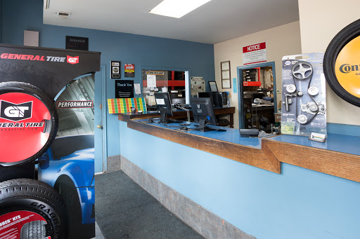 Tire Shop «Ashland Tire & Auto», reviews and photos, 3737 N Ashland Ave, Chicago, IL 60613, USA