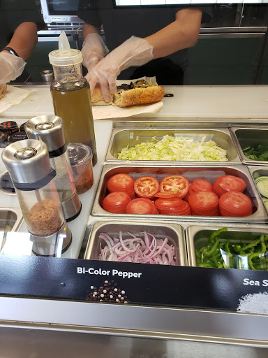 Sandwich Shop «Subway», reviews and photos, 1735 Galleria Blvd #1053, Franklin, TN 37064, USA