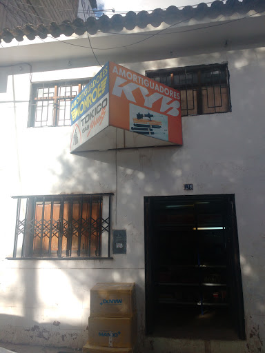 Tiendas AutoZone Cusco