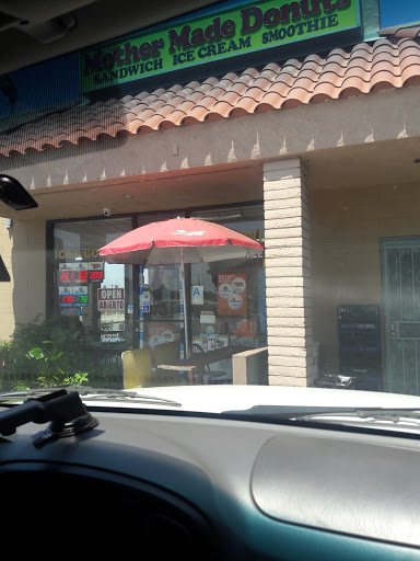 Donut Shop «Mother Made Donuts», reviews and photos, 14213 Lambert Rd, Whittier, CA 90605, USA