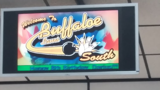 Bowling Alley «Buffaloe Lanes South Family Bowling Center», reviews and photos, 6701 Fayetteville Rd, Raleigh, NC 27603, USA