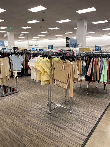 Department Store «Nordstrom Rack Perimeter Expo», reviews and photos, 1201 Hammond Dr NE, Dunwoody, GA 30346, USA
