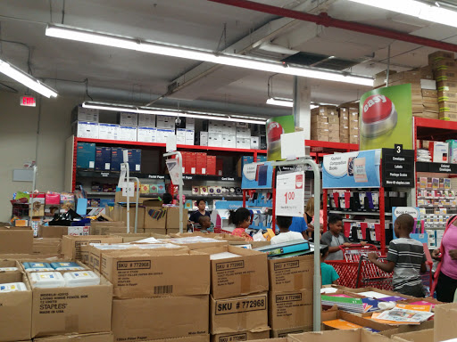 Office Supply Store «Staples», reviews and photos, 91-30 Van Wyck Expy, Jamaica, NY 11418, USA