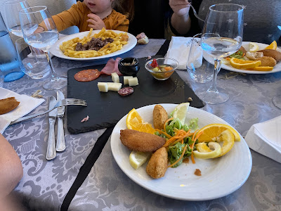 LEITÕES DU FOZ à Le Haillan